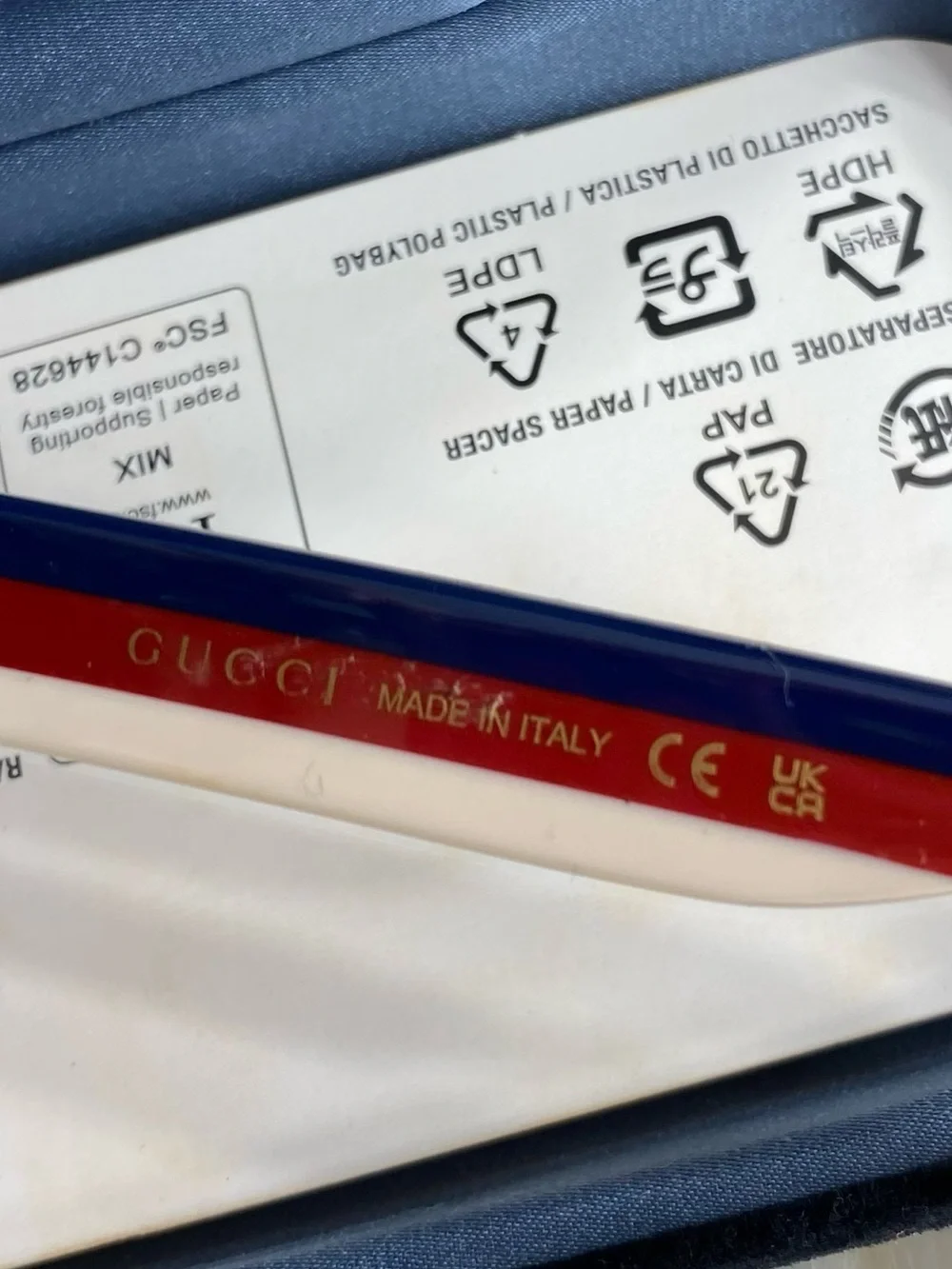 Gucci Black Round Sunglasses with Dark Lenses